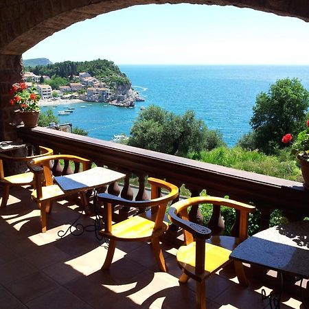 Villa Sara Guesthouse Sveti Stefan Exteriér fotografie