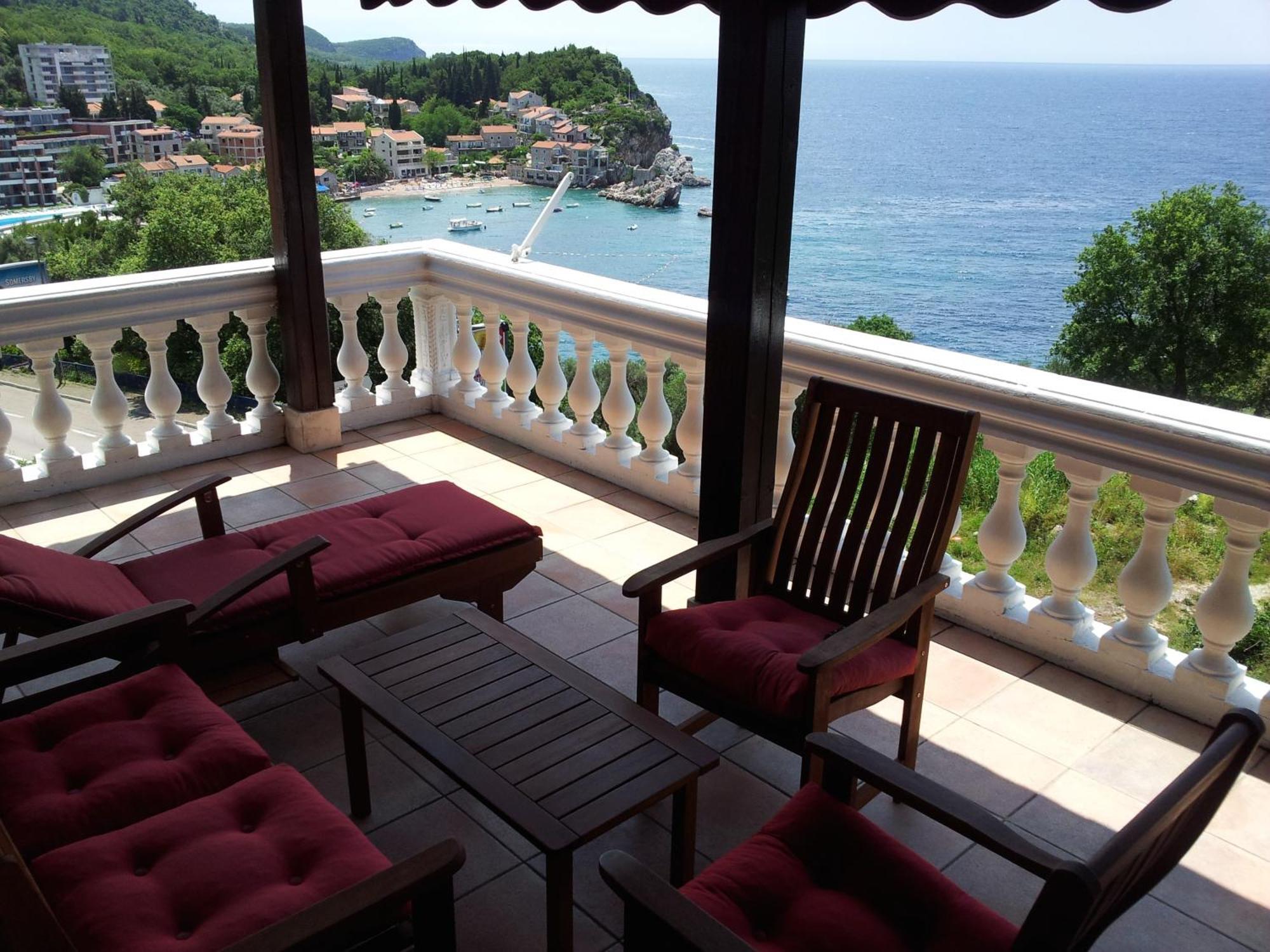 Villa Sara Guesthouse Sveti Stefan Exteriér fotografie