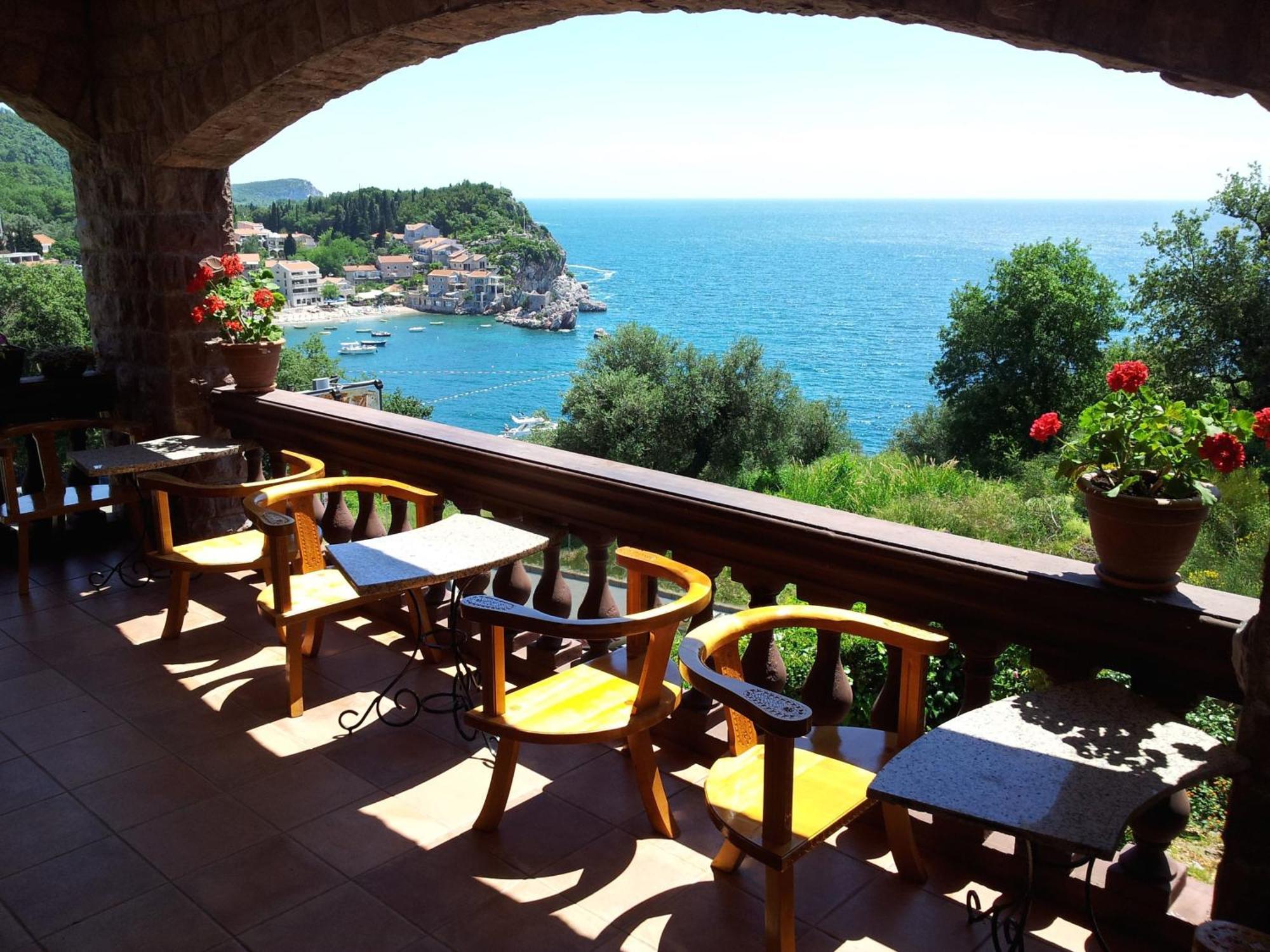 Villa Sara Guesthouse Sveti Stefan Exteriér fotografie