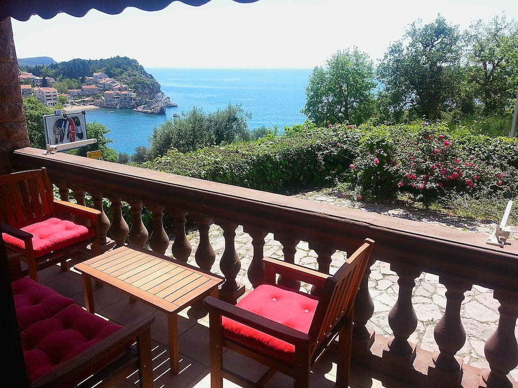 Villa Sara Guesthouse Sveti Stefan Pokoj fotografie