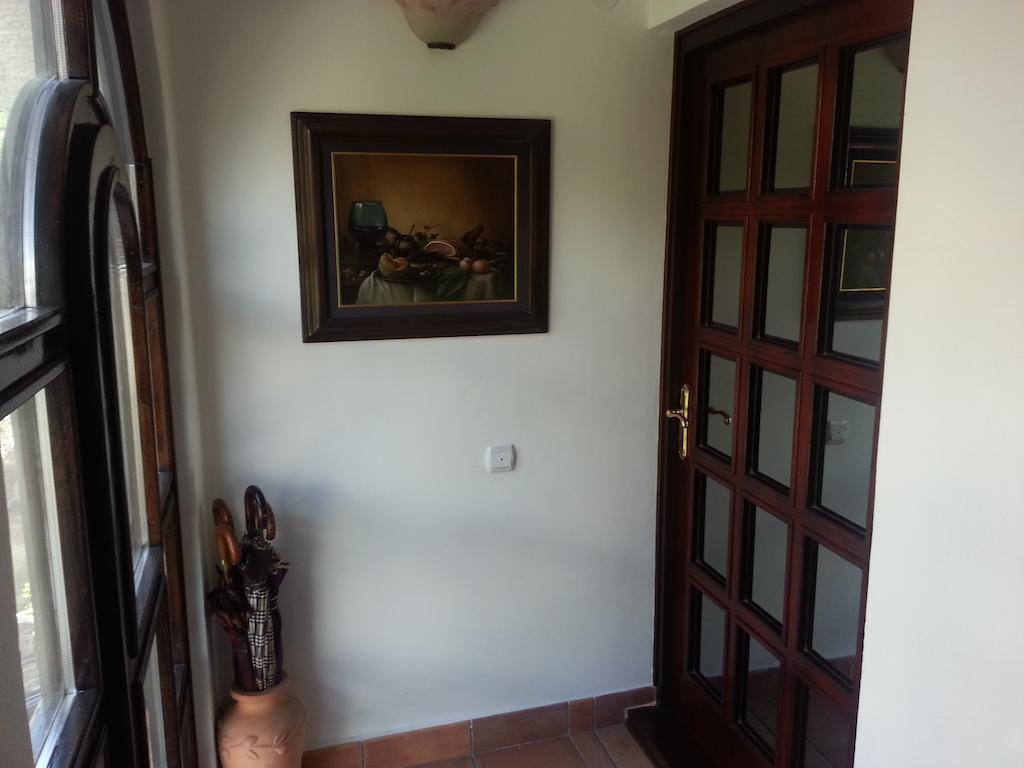 Villa Sara Guesthouse Sveti Stefan Exteriér fotografie